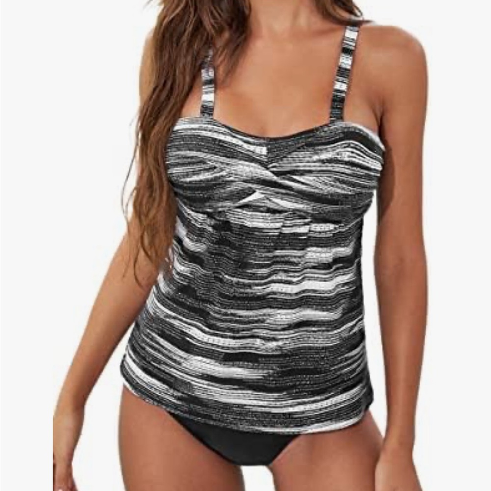 Darlene Women Tie Dye Striped Tummy Control Tankini set Black Graphic NWOT